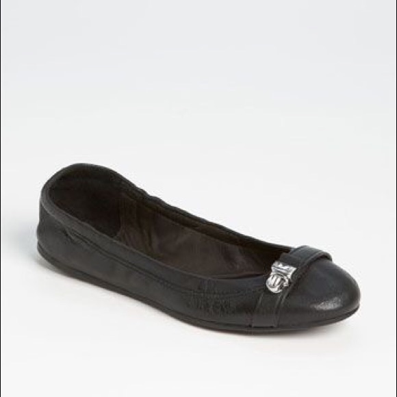 Coach Delphine Soft Calf ballet flats 💕 - Picture 1 of 5